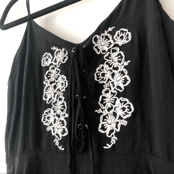 embroidered floral summer dress w lace up corset - Picture 7 of 8